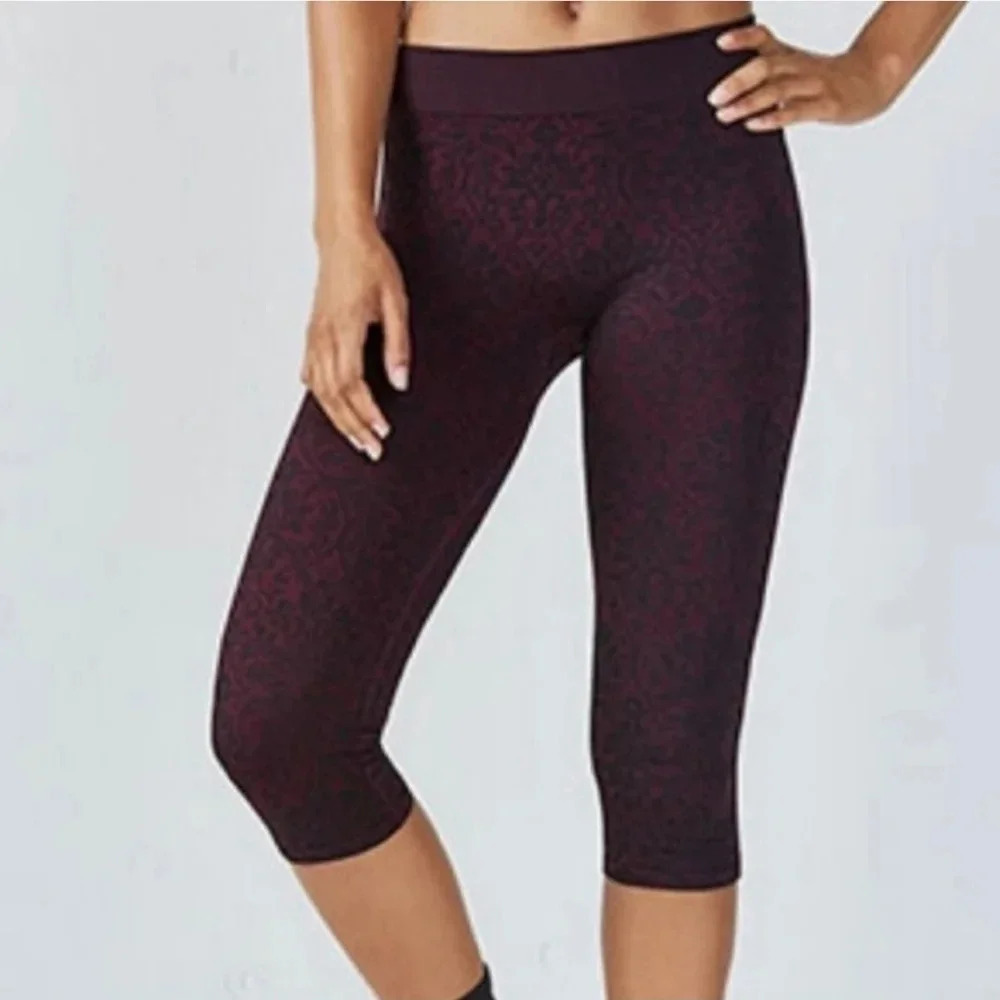 Fabletics Sebastian Mid Rise Tight, Color Purple/Black Size L